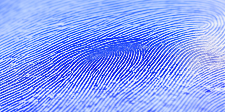 Can two people have the same fingerprint patterns